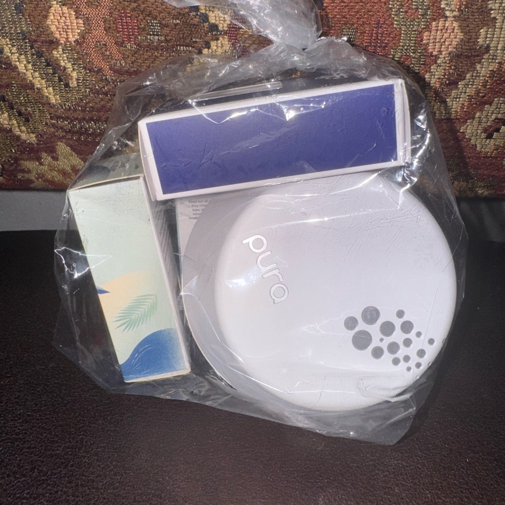 Pura Scent Smart Home Device
